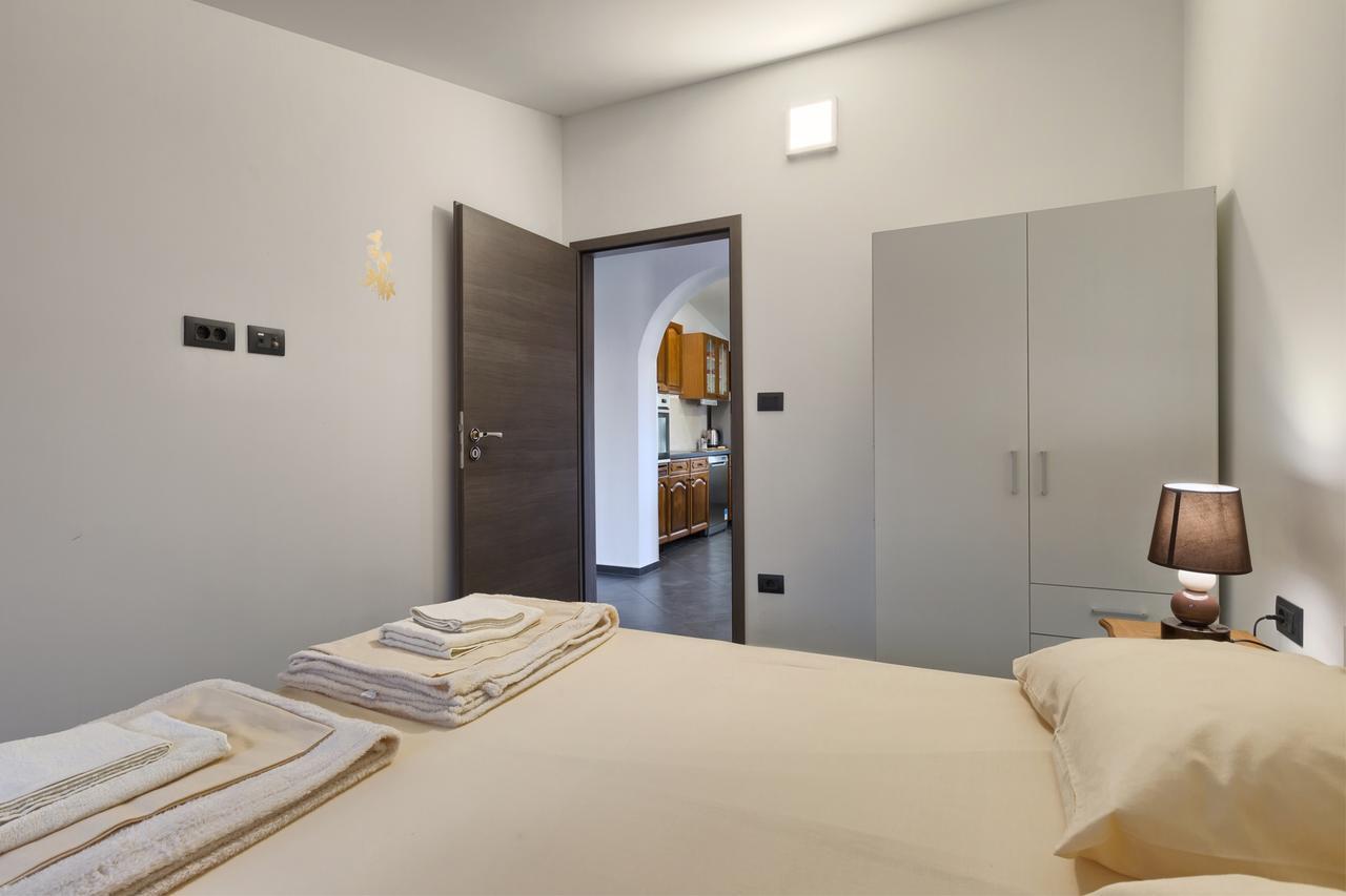Apartments Ines Пула Екстер'єр фото
